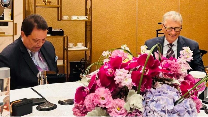 बिल गेट्स र विनोद चौधरीबिच भेटवार्ता : नेपालको स्वास्थ्य र रोजगारी क्षेत्रका विषयमा छलफल
